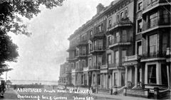 The-Abbotsford-Hotel-On-the-West-side-of-Warrior-Square.-1912.